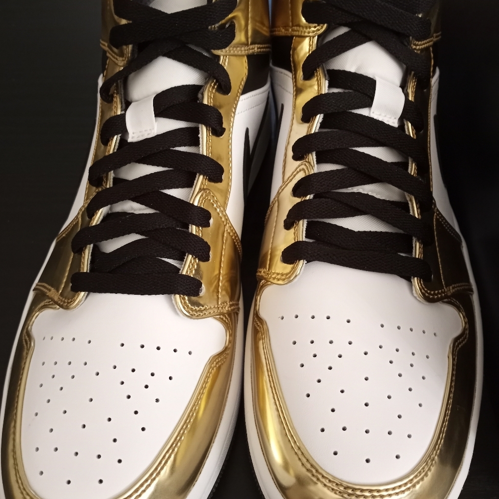 Air Jordan - Picture 7 of 9